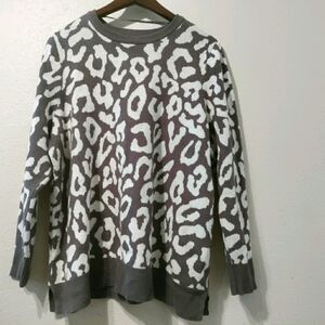 Women's sweater 